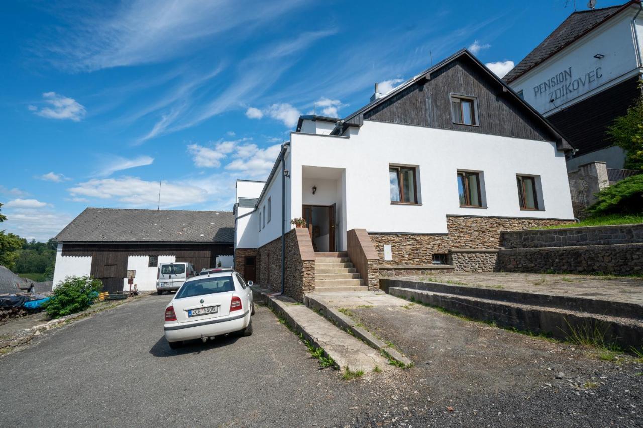 Apartmany Na Sumave Stachy Exteriör bild