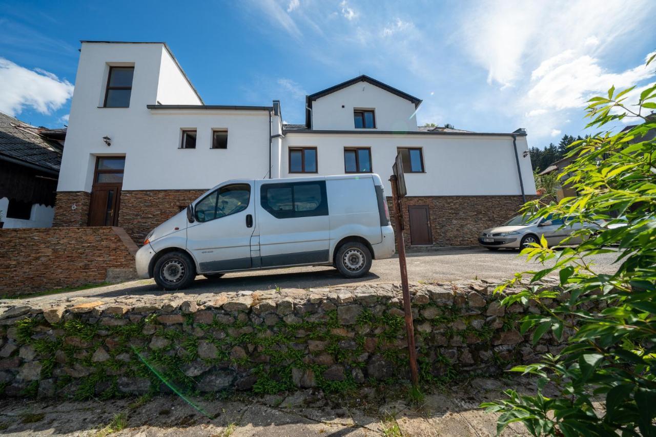 Apartmany Na Sumave Stachy Exteriör bild